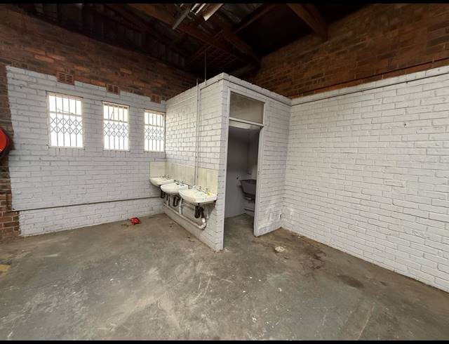 479M² WAREHOUSE TO LET IN ISANDO